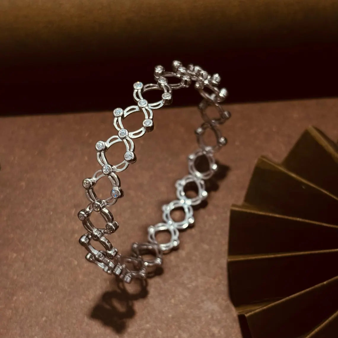 NUEVO Anillo Mágico 2 en 1 - (Anillo + Brazalete)