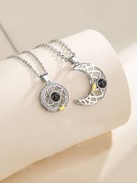 NUEVO Collar CRYSTAL (Sol y Luna) + Proyección  "TE AMO" en 100 Idiomas